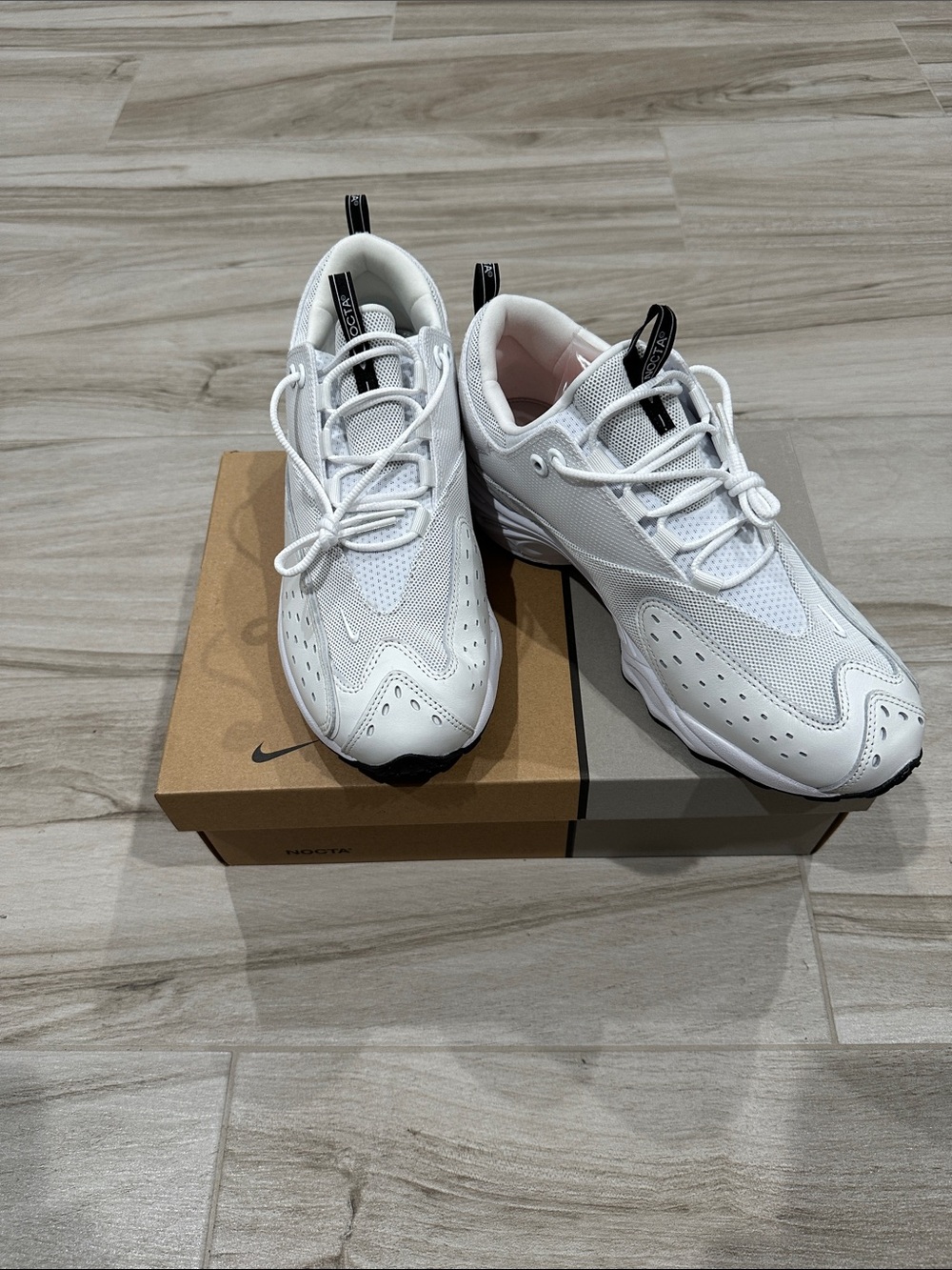 Nike Men's White Air Zoom Drive SP Sneakers - Picture 5 of 8